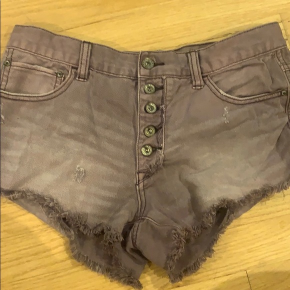 LIGHT PURPLE FREE PEOPLE SHORTS - Picture 1 of 3